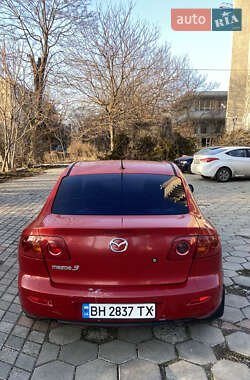 Седан Mazda 3 2004 в 