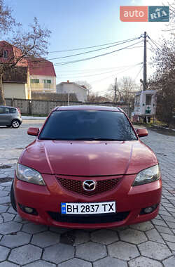 Седан Mazda 3 2004 в 