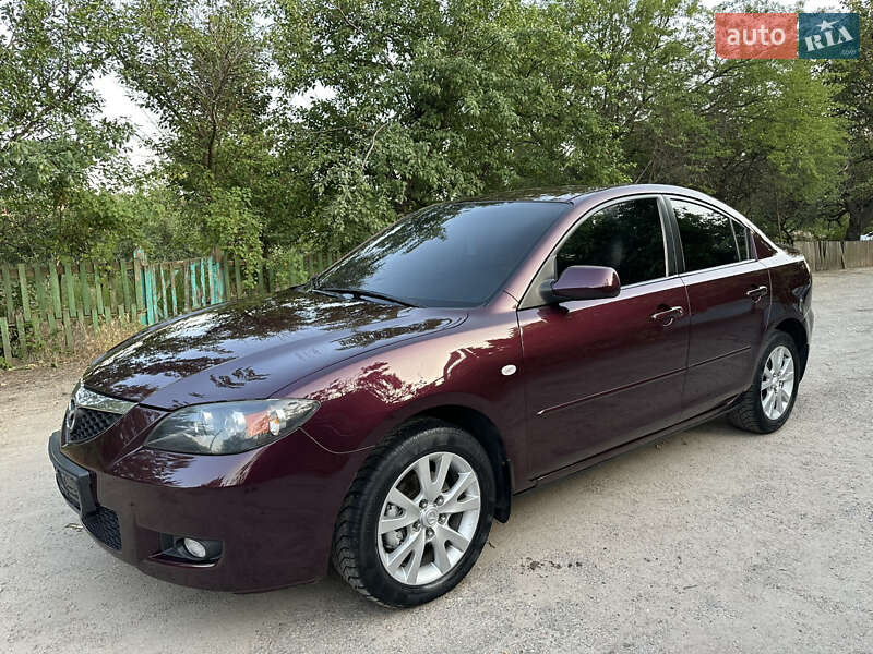 Седан Mazda 3 2006 в Запоріжжі