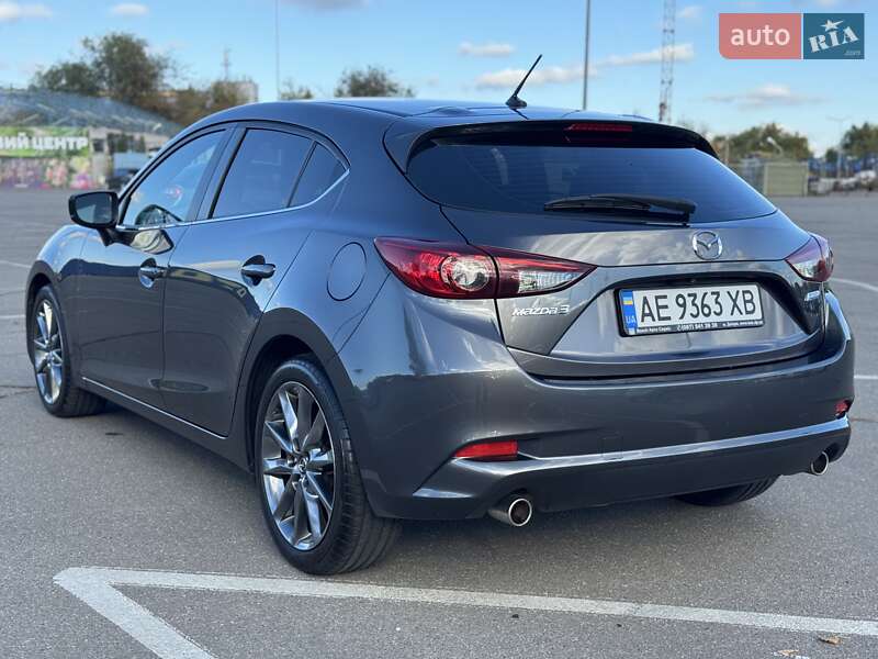 Хетчбек Mazda 3 2017 в Дніпрі фото 9 Хетчбек Mazda 3 2017 в Дніпрі