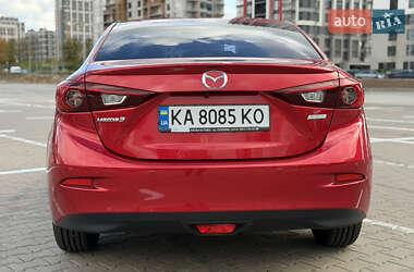 Седан Mazda 3 2017 в 