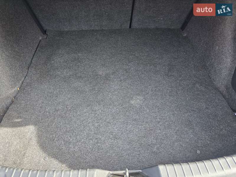 Седан Mazda 3 2016 в Тернополе