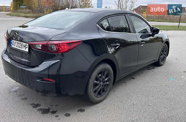 Седан Mazda 3 2017 в 