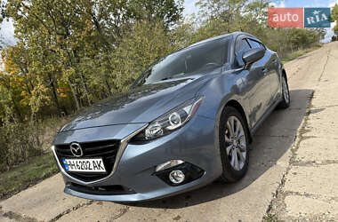 Седан Mazda 3 2016 в 