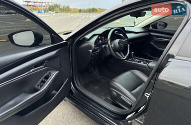 Седан Mazda 3 2019 в 