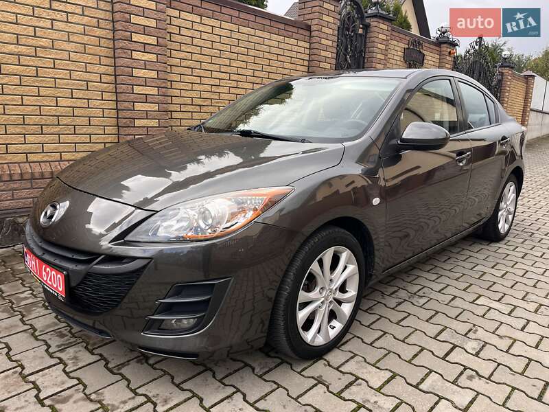 Mazda 3 2011