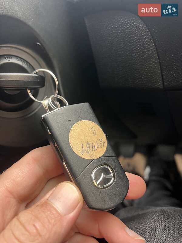 Седан Mazda 3 2011 в Луцке