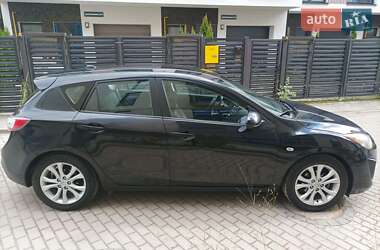 Хэтчбек Mazda 3 2009 в 