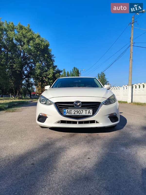 Хэтчбек Mazda 3 2014 в Никополе