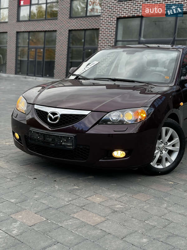 Седан Mazda 3 2007 в Тернополе