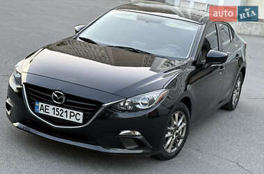 Седан Mazda 3 2016 в 