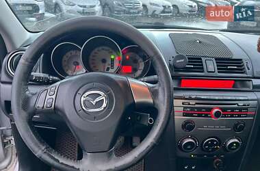 Седан Mazda 3 2007 в  фото 19 Седан Mazda 3 2007 в