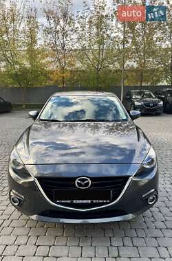 Седан Mazda 3 2014 в  фото 24 Седан Mazda 3 2014 в