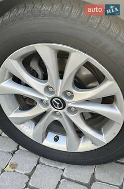 Седан Mazda 3 2014 в  фото 17 Седан Mazda 3 2014 в