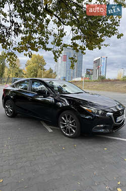 Седан Mazda 3 2018 в Києві
