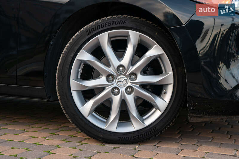 Хэтчбек Mazda 3 2022 в Киеве