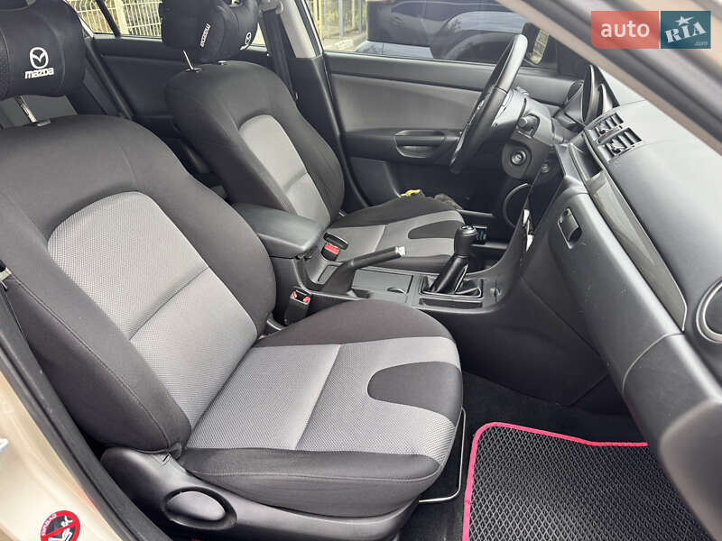 Седан Mazda 3 2008 в Запорожье