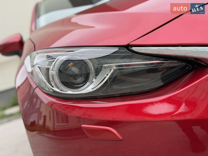 Седан Mazda 3 2014 в Виннице