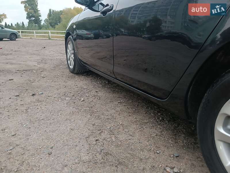 Седан Mazda 3 2008 в Черкассах