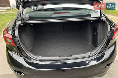 Седан Mazda 3 2015 в 
