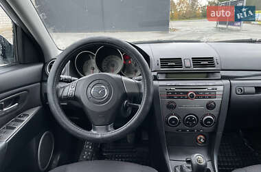 Хетчбек Mazda 3 2006 в 