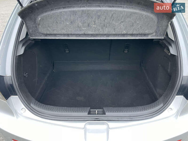 Хэтчбек Mazda 3 2006 в Баре