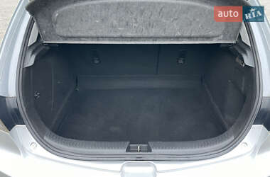 Хетчбек Mazda 3 2006 в 