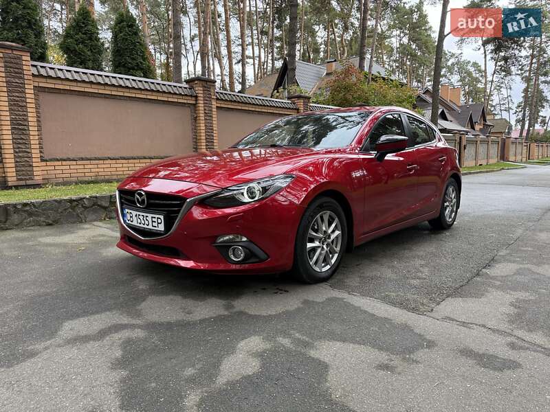 Хетчбек Mazda 3 2013 в Чернігові