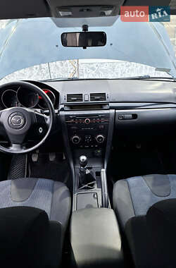 Хетчбек Mazda 3 2005 в 