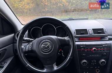 Седан Mazda 3 2006 в 