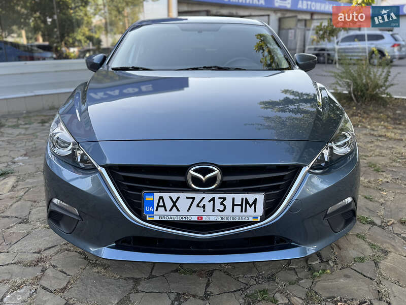 Седан Mazda 3 2014 в Харкові