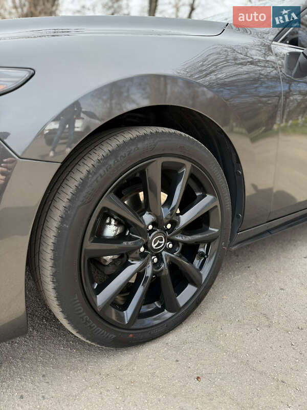 Хетчбек Mazda 3 2021 в Дніпрі