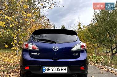 Хэтчбек Mazda 3 2011 в 
