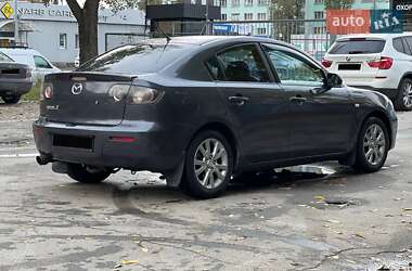 Седан Mazda 3 2008 в 