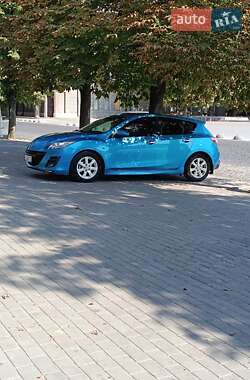 Хетчбек Mazda 3 2010 в Павлограді