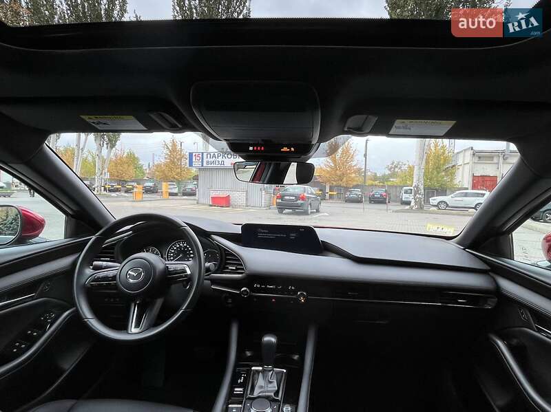 Хетчбек Mazda 3 2024 в Дніпрі фото 13 Хетчбек Mazda 3 2024 в Дніпрі