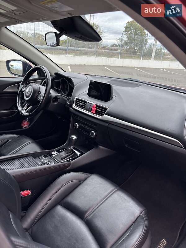 Седан Mazda 3 2018 в Белгороде-Днестровском фото 23 Седан Mazda 3 2018 в Белгороде-Днестровском