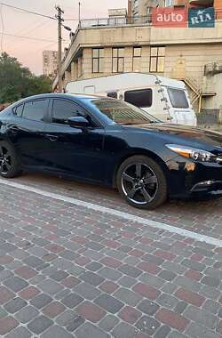 Седан Mazda 3 2016 в  фото 2 Седан Mazda 3 2016 в
