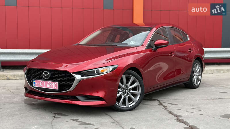 Седан Mazda 3 2021 в  фото Седан Mazda 3 2021 в