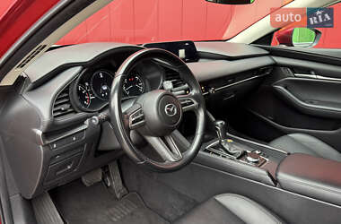 Седан Mazda 3 2021 в  фото 25 Седан Mazda 3 2021 в