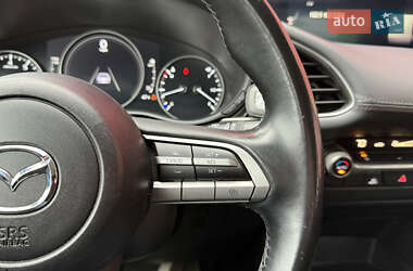 Седан Mazda 3 2021 в  фото 28 Седан Mazda 3 2021 в