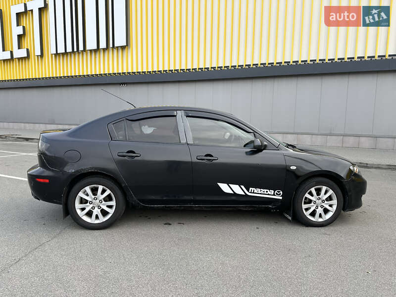 Седан Mazda 3 2008 в Києві
