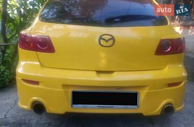 Хэтчбек Mazda 3 2004 в 