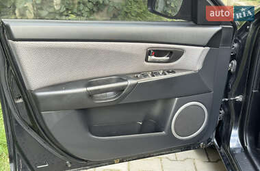 Хэтчбек Mazda 3 2007 в 