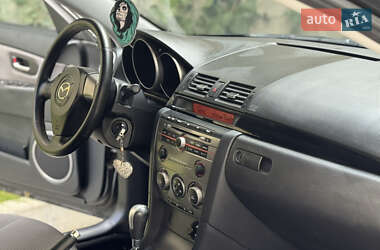 Хэтчбек Mazda 3 2007 в 