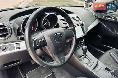 Седан Mazda 3 2012 в  фото 15 Седан Mazda 3 2012 в