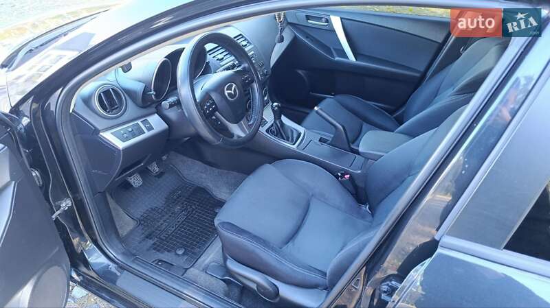 Хетчбек Mazda 3 2010 в Бродах фото 23 Хетчбек Mazda 3 2010 в Бродах
