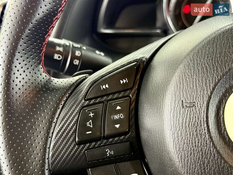 Хэтчбек Mazda 3 2015 в Киеве фото 13 Хэтчбек Mazda 3 2015 в Киеве