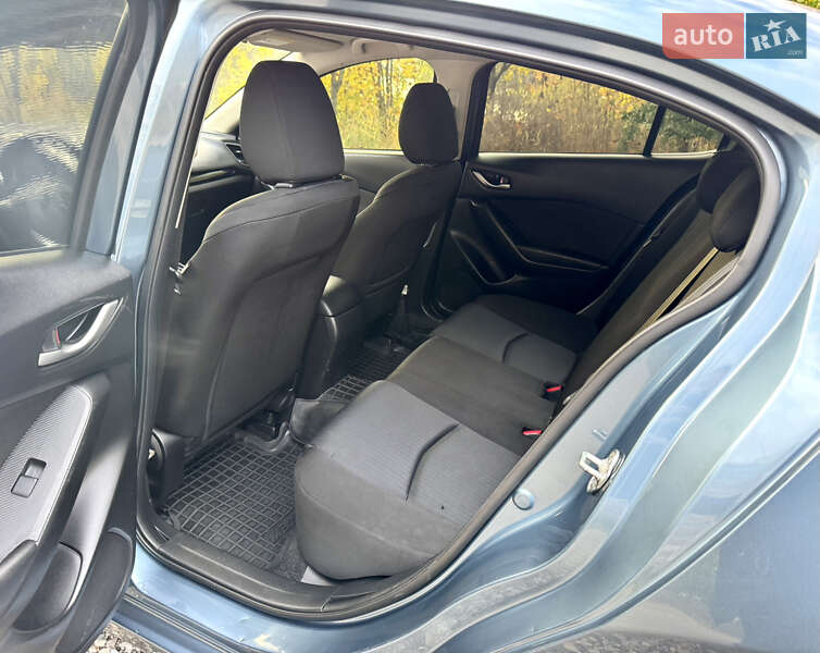 Седан Mazda 3 2015 в Харькове фото 16 Седан Mazda 3 2015 в Харькове