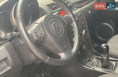 Седан Mazda 3 2006 в  фото 31 Седан Mazda 3 2006 в